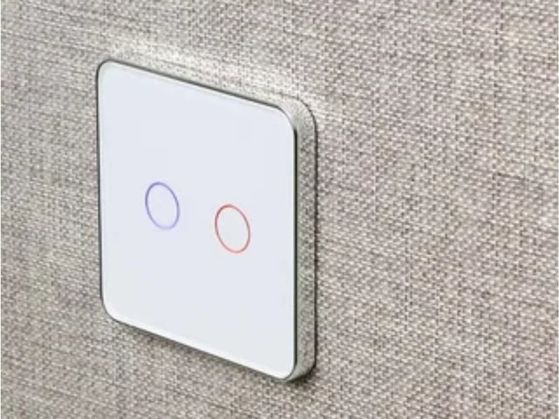 сенсорный включатель