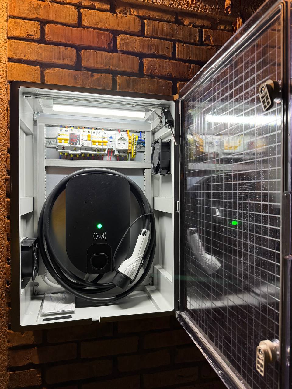 Установка зарядных станций для электромобилей