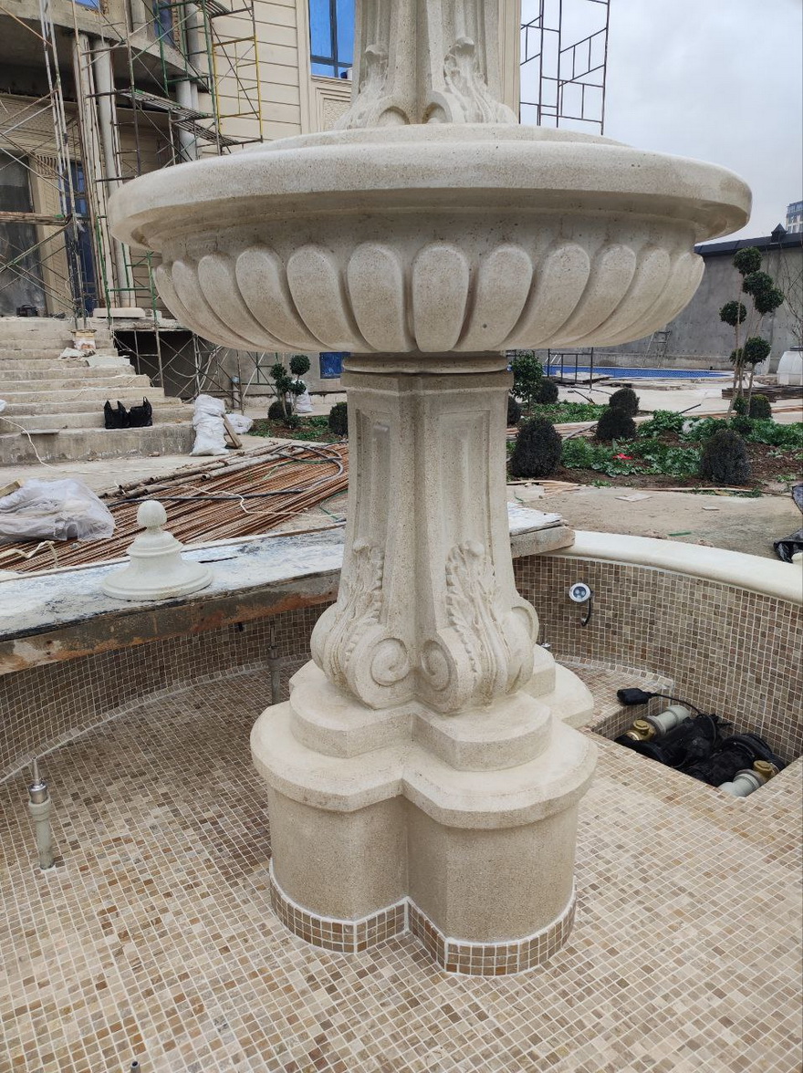 Строительство декоративного фонтана из искусственного камня