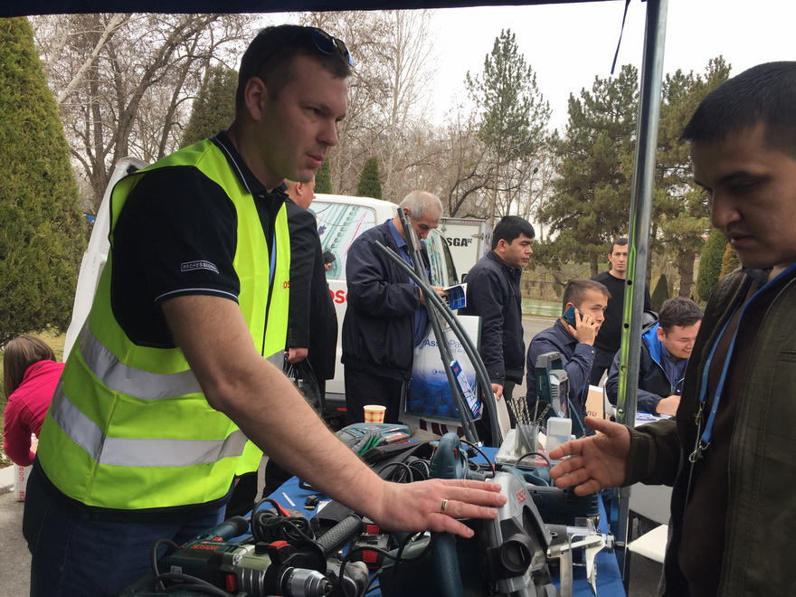 Инструменты Bosch на выставке UzBuild