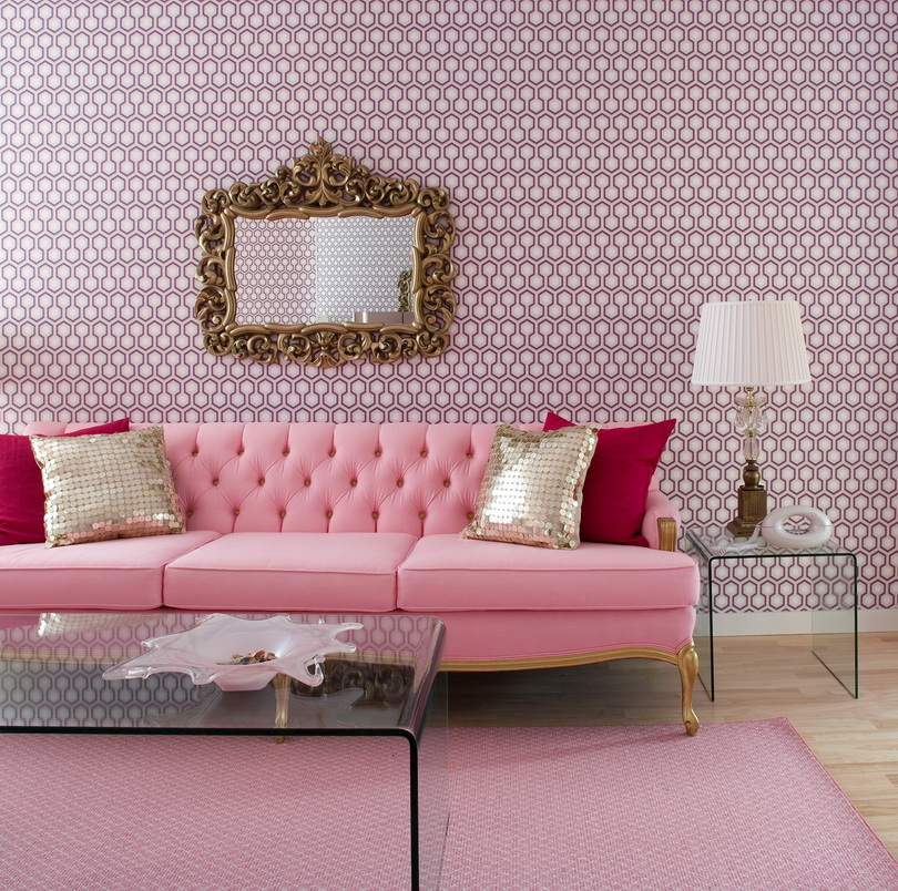 Розовая мебель в интерьере